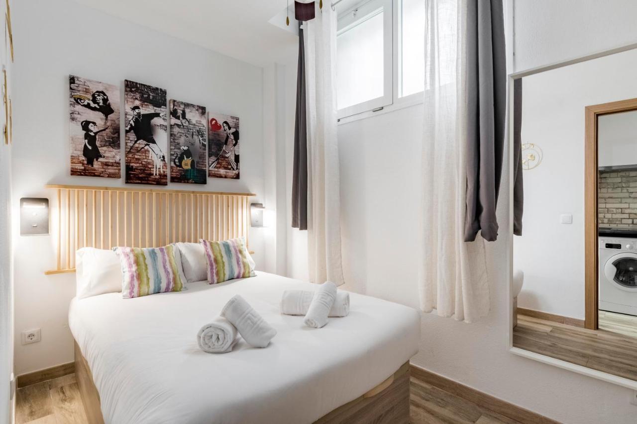 Charming Madrid Numancia Apartment Bagian luar foto